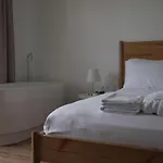 Perle House Szálloda *