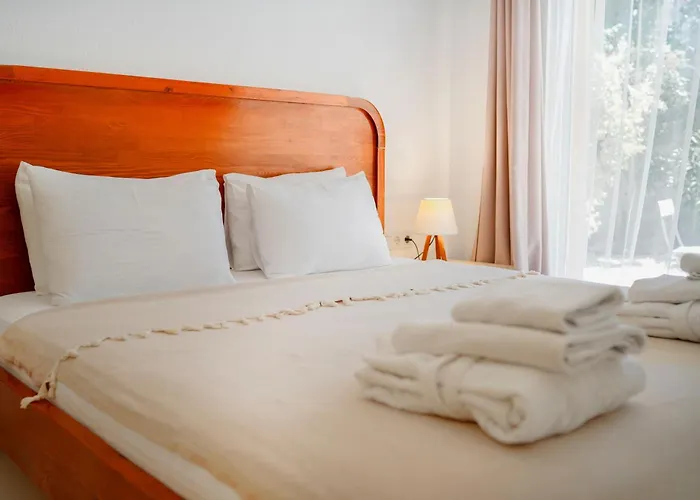 Perle House فندق فتحية